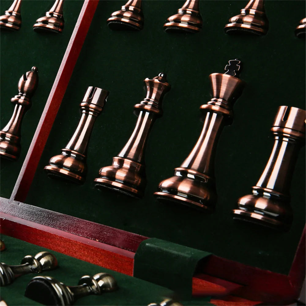 52x52cm; High Grade, Luxury Wooden Chess Board; Bronze Metal Chess Pieces